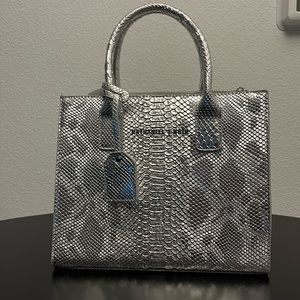 Noir-X  Chrome Bag